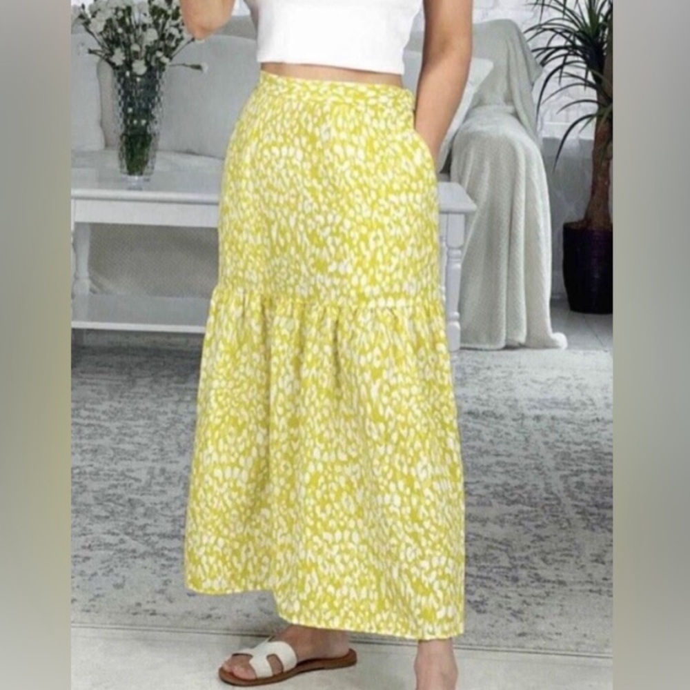 Who What Wear skirt!